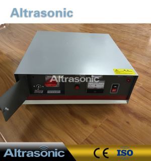 Analogni Generator ultrazvočno 2000W